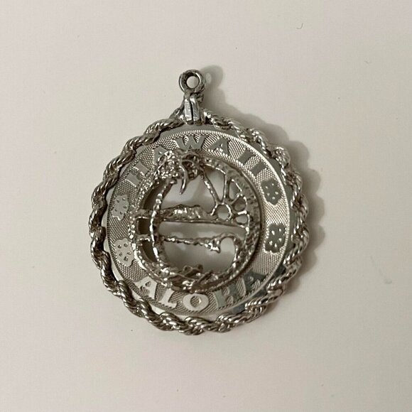 Vintage Crea Sterling Silver Hawaii Charm No Loop - Picture 1 of 11